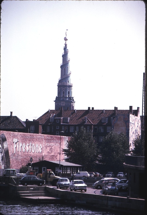 010_erloeserkirche.jpg