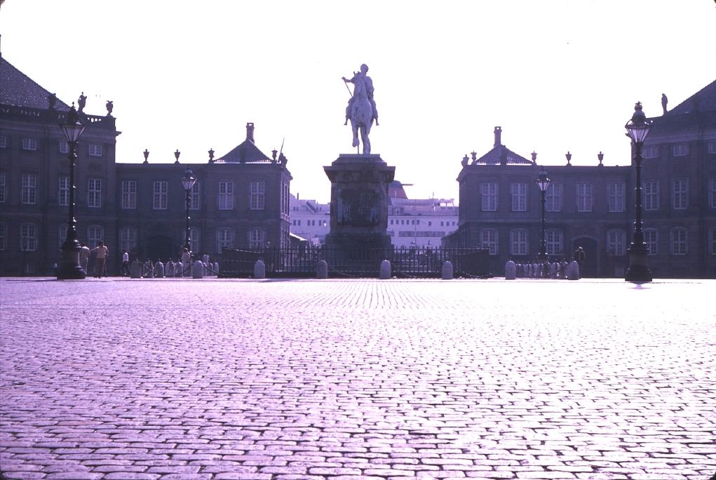 027_koeniglicher_neumarkt_.jpg