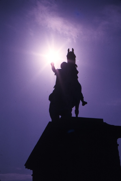 031_koeniglicher_neumarkt_.jpg